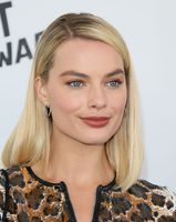 Margot Robbie mug #G1428051
