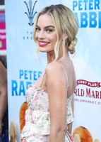Margot Robbie mug #G1448313