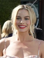 Margot Robbie mug #G1448324