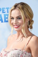 Margot Robbie Longsleeve T-shirt #3206318