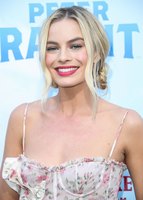Margot Robbie mug #G1448476