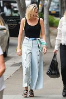 Margot Robbie Sweatshirt #3206405