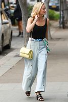 Margot Robbie mug #G1448561