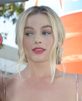 Margot Robbie mug #G1448577