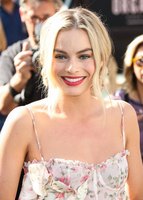 Margot Robbie mug #G1448591