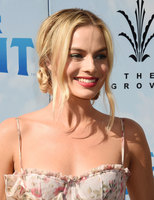 Margot Robbie Sweatshirt #3206588