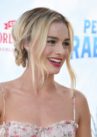 Margot Robbie tote bag #G1448748