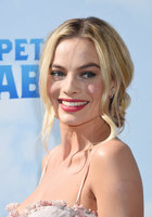 Margot Robbie tote bag #G1448751