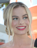 Margot Robbie mug #G1448809
