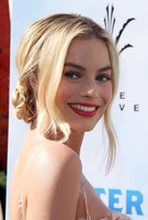 Margot Robbie Longsleeve T-shirt #3206733