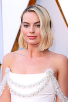 Margot Robbie Longsleeve T-shirt #3249962