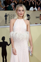 Margot Robbie Longsleeve T-shirt #3250097