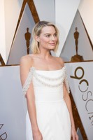 Margot Robbie Longsleeve T-shirt #3250222