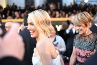 Margot Robbie tote bag #G1492343