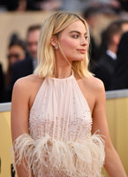 Margot Robbie mug #G1492378