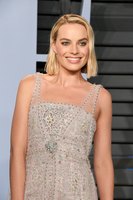 Margot Robbie t-shirt #3250288
