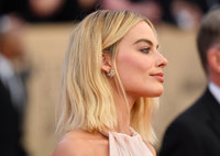 Margot Robbie tote bag #G1492437