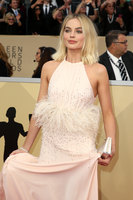 Margot Robbie Longsleeve T-shirt #3289223