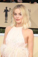 Margot Robbie Sweatshirt #3289322