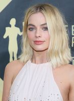 Margot Robbie mug #G1531449