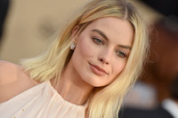 Margot Robbie hoodie #3289623