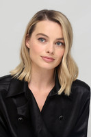 Margot Robbie tote bag #G1550253