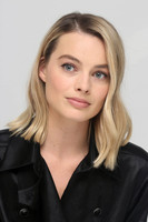 Margot Robbie mug #G1550320