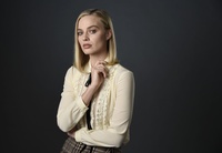 Margot Robbie Longsleeve T-shirt #3681413