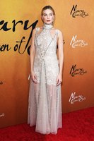 Margot Robbie t-shirt #3802811