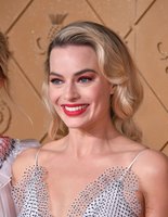 Margot Robbie tote bag #G2420109