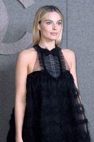 Margot Robbie Longsleeve T-shirt #3802858