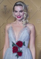 Margot Robbie mug #G2420341