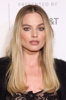 Margot Robbie mug #G2457328