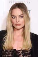 Margot Robbie Sweatshirt #3840075