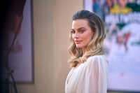 Margot Robbie tote bag #G2489357