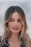 Margot Robbie Tank Top #3872125