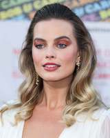 Margot Robbie Sweatshirt #3902620