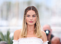 Margot Robbie tote bag #G2519890