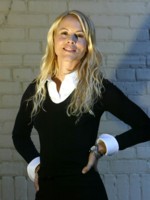 Maria Bello Longsleeve T-shirt #1496514
