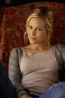 Maria Bello Longsleeve T-shirt #3186669