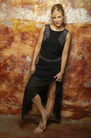 Maria Bello Longsleeve T-shirt #3186674