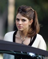 Maria Menounos Longsleeve T-shirt #1454984