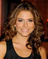 Maria Menounos Longsleeve T-shirt #1512952