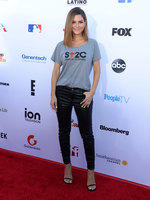Maria Menounos Longsleeve T-shirt #3866668