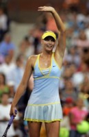 Maria Sharapova Longsleeve T-shirt #1263724