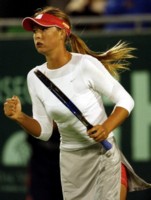Maria Sharapova Longsleeve T-shirt #1279645