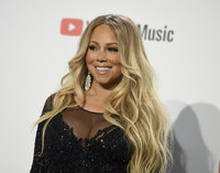 Mariah Carey tote bag #G2357928