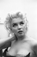 Marilyn Monroe t-shirt #2557021