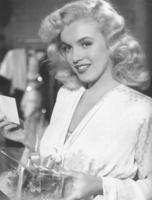 Marilyn Monroe Sweatshirt #2679741