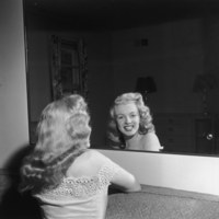 Marilyn Monroe hoodie #2679844